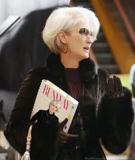 Pin on 2006 The Devil Wears Prada - Miranda Priestly