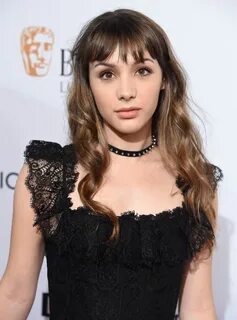 Pin on Hannah Marks