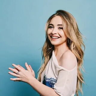 Sabrina Carpenter Source (@sourcebrina) Twitter (@sourcebrina) — Twitter