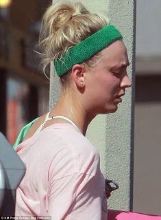 Kaley Cuoco heads to the gym wearing no makeup and exposes m