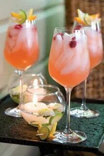 Our Most Delicious Pink Cocktails: Pink Lemonade Cocktail Le