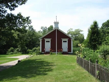 File:Little Red Schoolhouse, North Attleborough MA.jpg - Wik