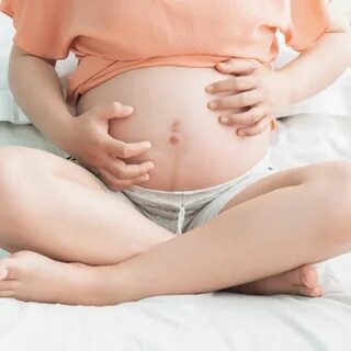 Bauch In Der Schwangerschaft - Captions Lovely