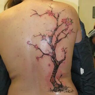 female tattoos on back and side #Tattoosonback Tattoos for g