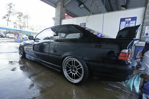 BMW 325is E36 Slammed on Enkei RPF1 JDMEURO.com