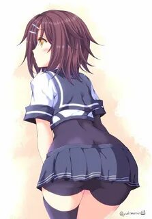 Safebooru - 1girl ass asymmetrical clothes asymmetrical legw