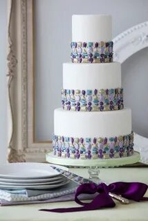 Stunning Picture of Wedding Cake with Purple Turquoise Jewel
