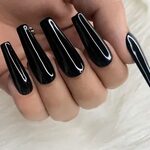 65 Best Coffin Nails: Short & Long Coffin Shaped Nail Design