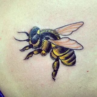 Neo Traditional Bee Tattoo - Tattoos Concept