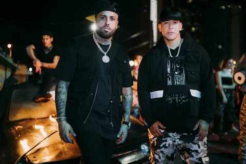 Daddy Yankee & Nicky Jam - Muévelo перевод песни, текст и сл