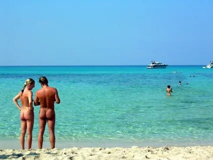 Mallorca Playa nudista Hugo Hernández Miles Flickr