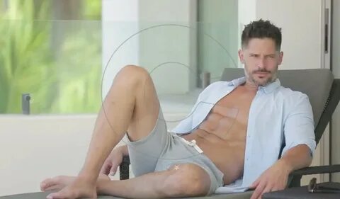 Ο καυτός και σέξι Joe Manganiello - Cosmopoliti.com - Χριστί