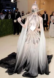 Met Gala 2021: самые яркие гости бала Института костюма в Нь