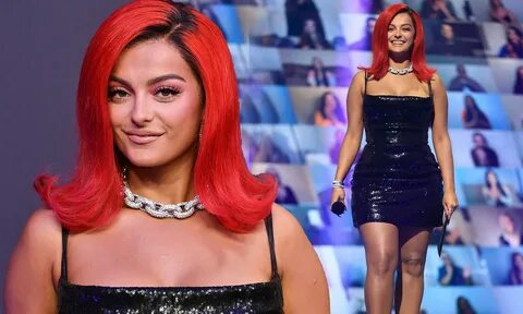 Bebe Rexha shkëlqen në "People’s Choice Awards" - Abc News