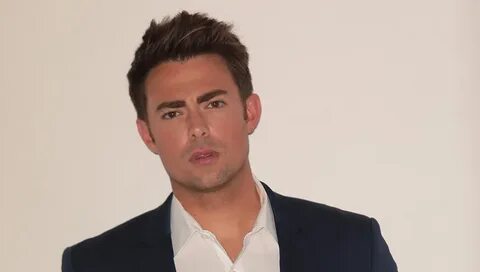 Exclusive: Jonathan Bennett Joins the Cast of Station 19 - P