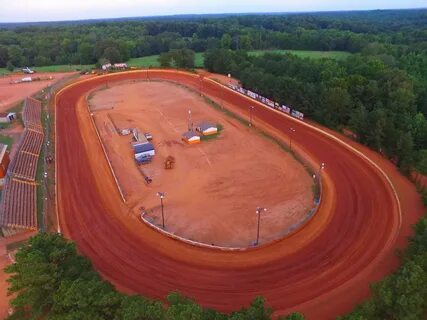 Cars run backwards on track; Hot laps turned into a demo der