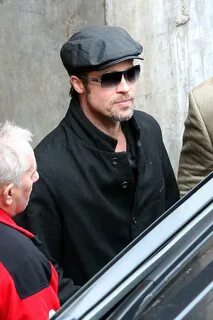 Brad Pitt Newsboy Cap - Brad Pitt Looks - StyleBistro
