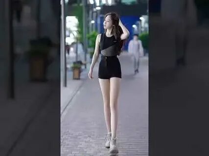 Gái xinh Lộ hàng Lộ núm Gái xinh bikini 09 #short - YouTube