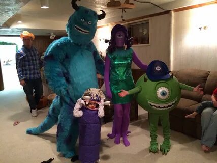 Monsters Inc homemade costumes Family costumes, Homemade cos