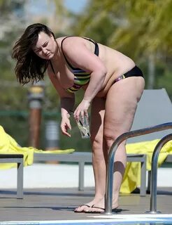 Chanelle Hayes - Page 8 - FatCelebs - Curvage