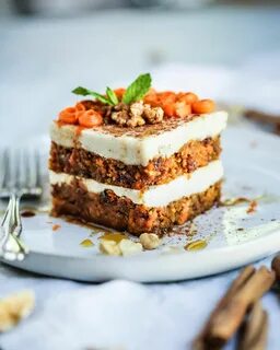 Carrot Cake raw vegan - Plant Craft Recipe Almond recipes, V