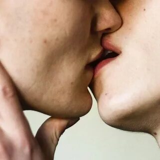 Поцелуй взасос: техники и способы, советы парням и девушкам