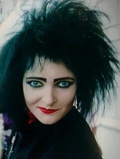 Pin by Siân Griffith on Siouxsie Sioux Siouxsie sioux, New w