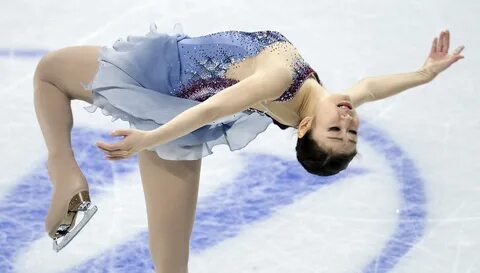 Wallpaper Canadian figure skater Caitlin Osmond silver medal