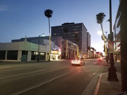 File:Wilshire Road and buildings 07.jpg - Wikimedia Commons