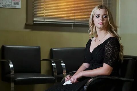 Sasha Pieterse from "Pretty Little Liars" actually auditione