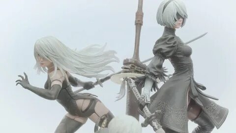 Cyberpunk 2077 and Nier: Automata's new statues are giant Ro