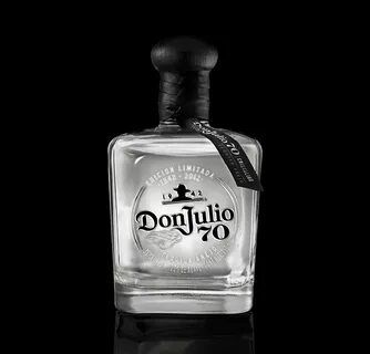 Logo De Tequila Don Julio 70 : Don Julio 1942 Anejo 0,7 Lite