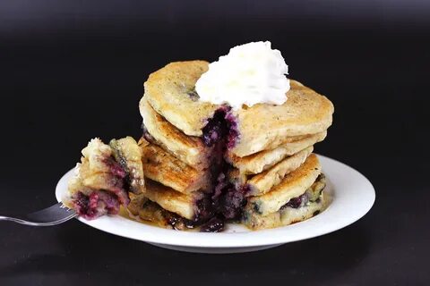 light and fluffy blueberry pancakes - Wonvo