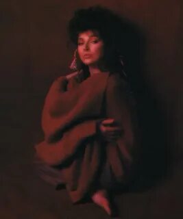 Kate Bush Feet (5 photos) - celebrity-feet.com