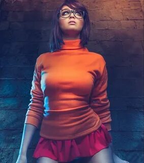 Check out 14 of the hottest Velma Dinkley from Scooby Doo cosplay ideas. 