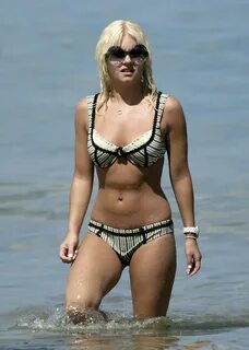 65427_012_cff-elisha-cuthbert-in-bikini-at-the-beach-in-ma. 