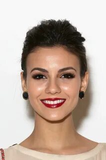 Victoria Justice at Mara Hoffman Victoria justice, Wedding m