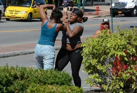 Women brawl in the heart of downtown Schenectady - The Daily