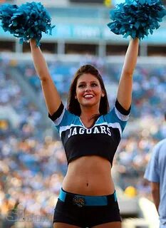 Erin Carlisle - NFL Cheerleader - 2008 Sports Illustrated Sw