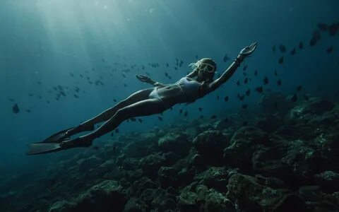 Woman Swimming Ocean Underwater All in one Photos