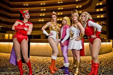 Kelly Tenzyk as Teela - He-Man World