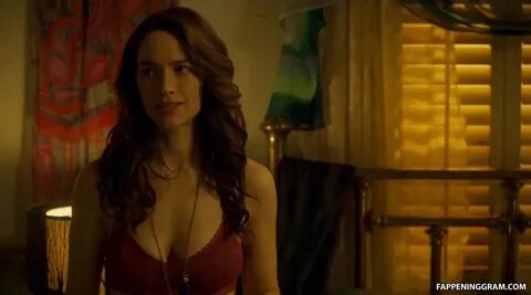Melanie Scrofano Nude The Fappening - Page 2 - FappeningGram