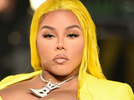 HipHopDX в Твиттере: "Twitter Reminds Nicki Minaj She Bit Li