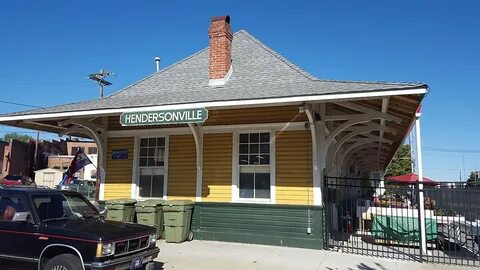 File:Hendersonville Depot 1.jpg - Wikimedia Commons