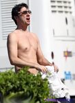 Zach Braff Nude Jerk Off Movie Scenes & Shirtless Beach Pics