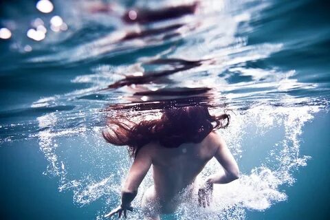 underwater red haired girl Underwater photography, Underwate