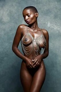 Bald Nude Black Women - Porn Photos Sex Videos