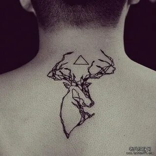 უკან მარტივი elk ხაზი tattoo ნიმუში