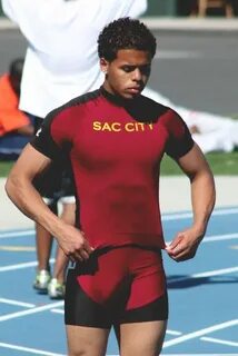 Vox Foox Twitterissä: "Sac City Boys #bulge #penisline #bigd