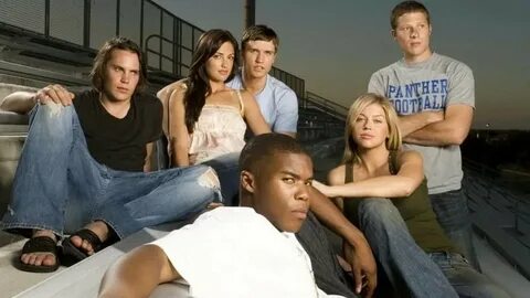 Watch Friday Night Lights Full TV Series Online in HD Qualit